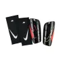 Nike Mercurial FlyLite SuperLock apakšstilbu aizsargi melni L