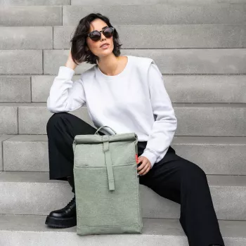 Reisenthel Urban Rolltop mugursoma 16L zaļa no pārstrādāta PET (EN 5048)