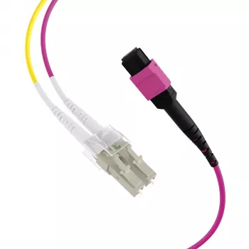 EFB Elektronik MPOF08LCOM4-10 MPO-PLUS (F) uz LC maģistrālais kabelis, OM4, 8 šķiedras, B tips, LSZH, erika violets, 10 m
