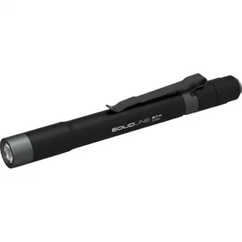 Ledlenser Solidline ST4 kabatas lukturis, melns, blisteris 502209