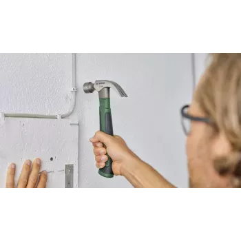 Bosch Professional āmurs ar naglu izvilkšanas dakšiņu 340 g ar magnētisko naglu turētāju un pretvibrācijas rokturi (1600A02W7X)