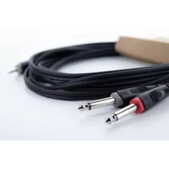 Cordial 14863 Audio Y-adaptera kabelis, 3,5 mm TRS jack uz 2x XLR vītišķi, 0,3 m, PVC, melns