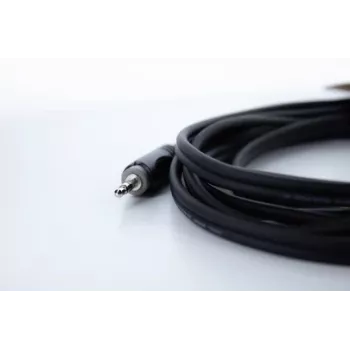 Cordial 14863 Audio Y-adaptera kabelis, 3,5 mm TRS jack uz 2x XLR vītišķi, 0,3 m, PVC, melns