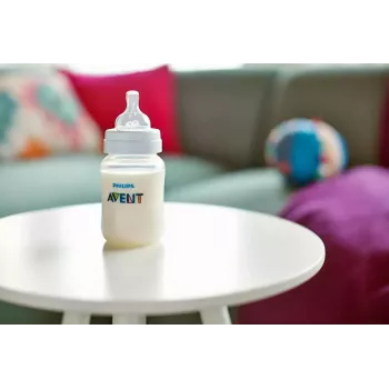 Philips Avent pretkoliku mazuļa pudelīte 260 ml, lēna plūsma, no 1 mēneša