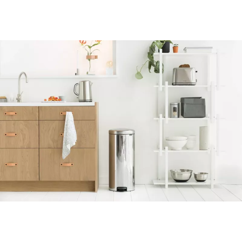 Brabantia NewIcon pedāļa atkritumu tvertne 30L Brilliant Steel