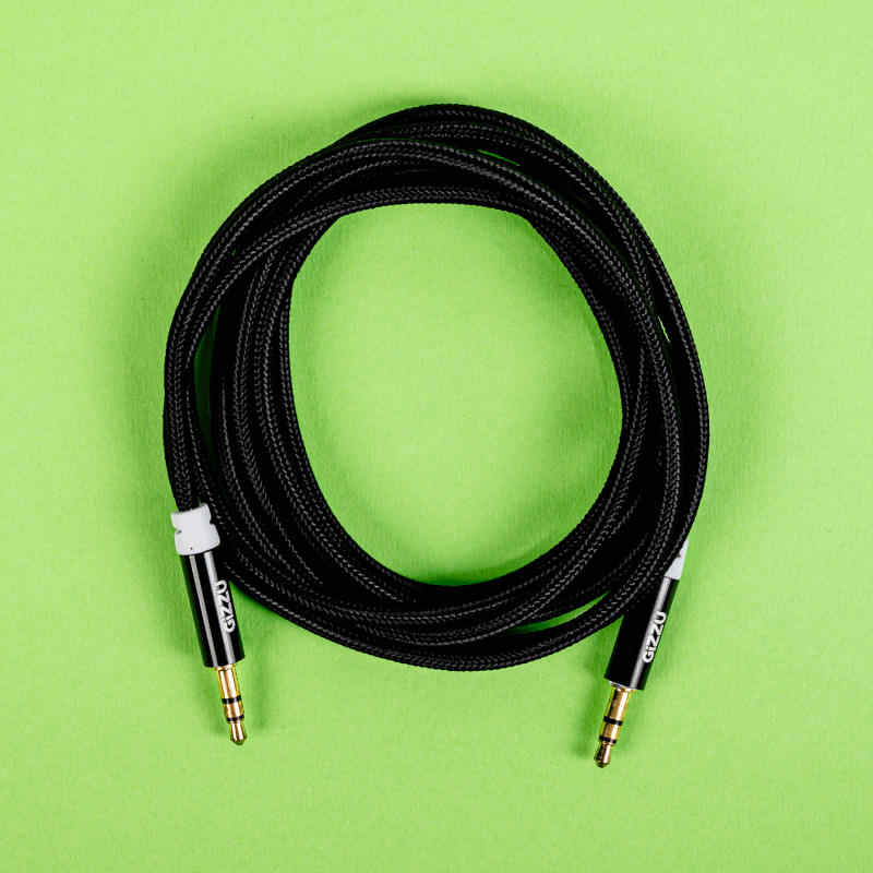 Gizzu 3.5mm AUX kabelis 2m - melns