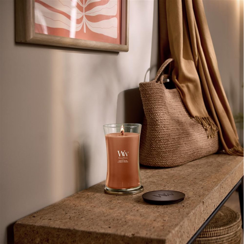 WoodWick Pumpkin Praline smaržīga svece 610g