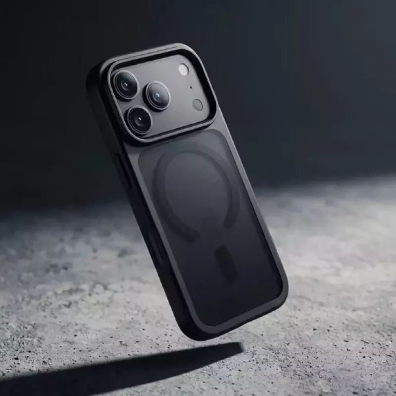 Crong Matte Magnetic MagSafe vāciņš iPhone 18 Pro Max / 17 Pro Max, melns