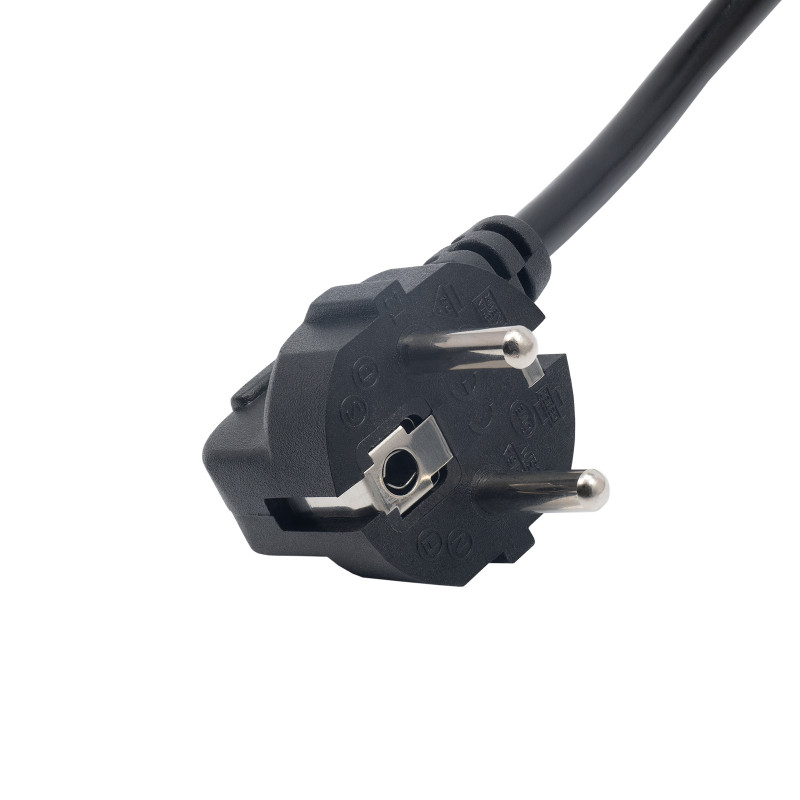 Akyga AK-NB-08A portatīvā datora strāvas kabelis CEE 7/7 – IEC C5, CCA 3x0,5 mm², 1 m, melns