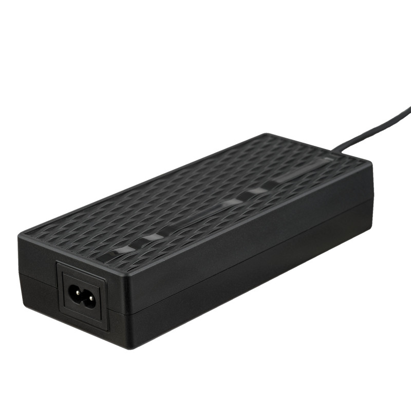 Akyga AK-EV-11 lādētājs 36 V elektriskajiem skrejriteņiem, 42 V / 2 A 84 W, GX12 3 kontaktu 9 mm, 1 m