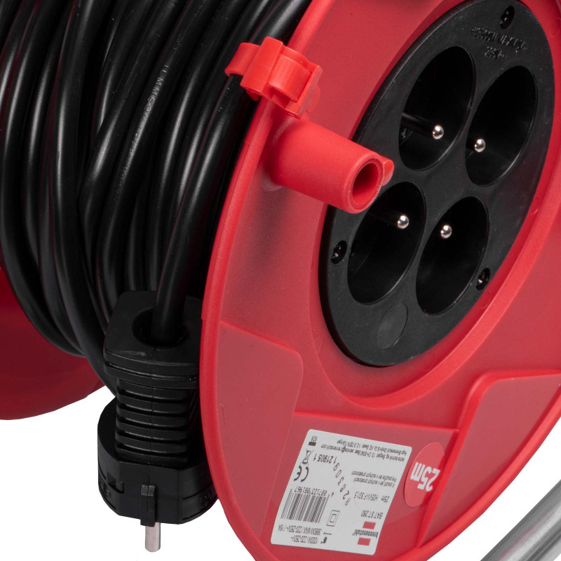 Brennenstuhl Akyga AK-CR-08 pagarinātājs uz spoles, 4 ligzdas, IP20, 25 m, sarkans