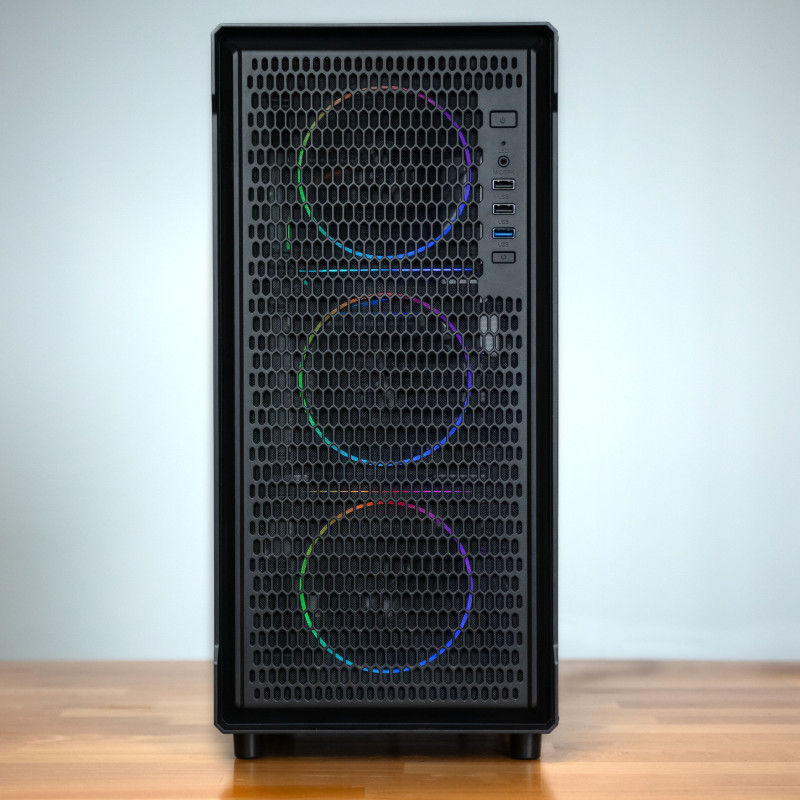 Kolink AM2 ARGB Midi Tower datora korpuss, ATX, rūdīts stikls, komplektā 4x 120 mm ventilatori, melns