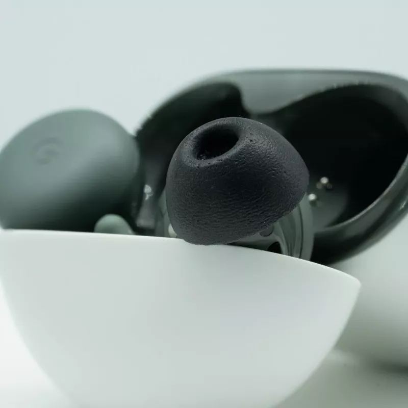 Comply austiņu uzgaļi Google Pixel Buds un Pixel Buds A-Series austiņām, vidējs izmērs (M)