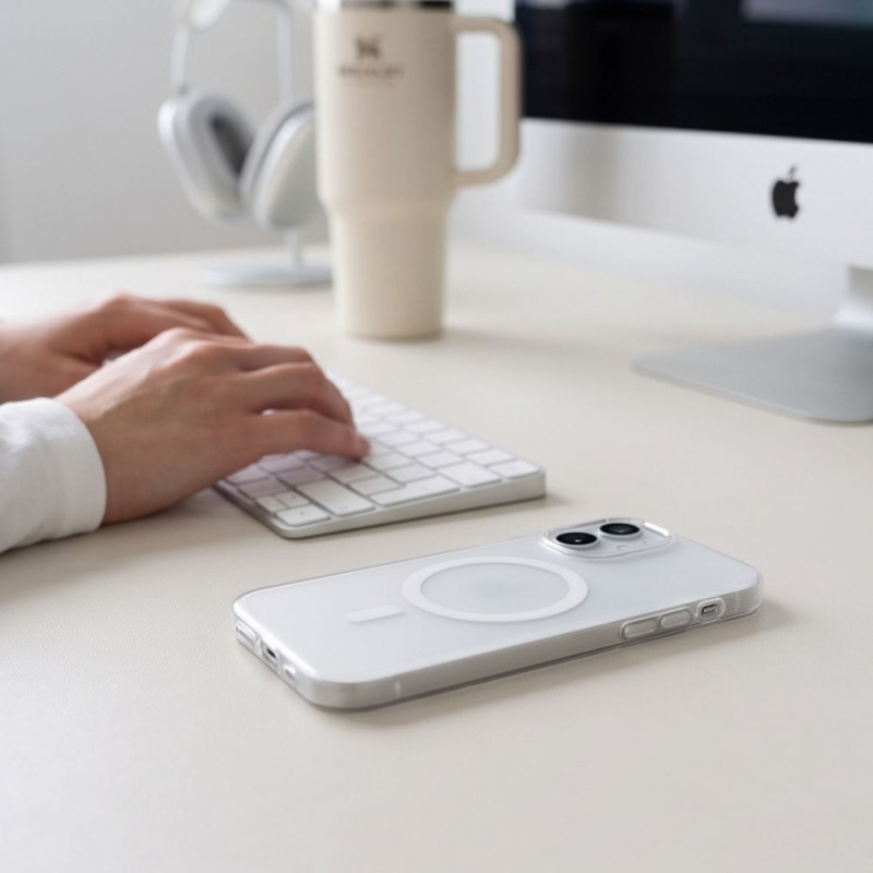Tech-Protect MagZero MagSafe apvalks Apple iPhone 17, matēti balts