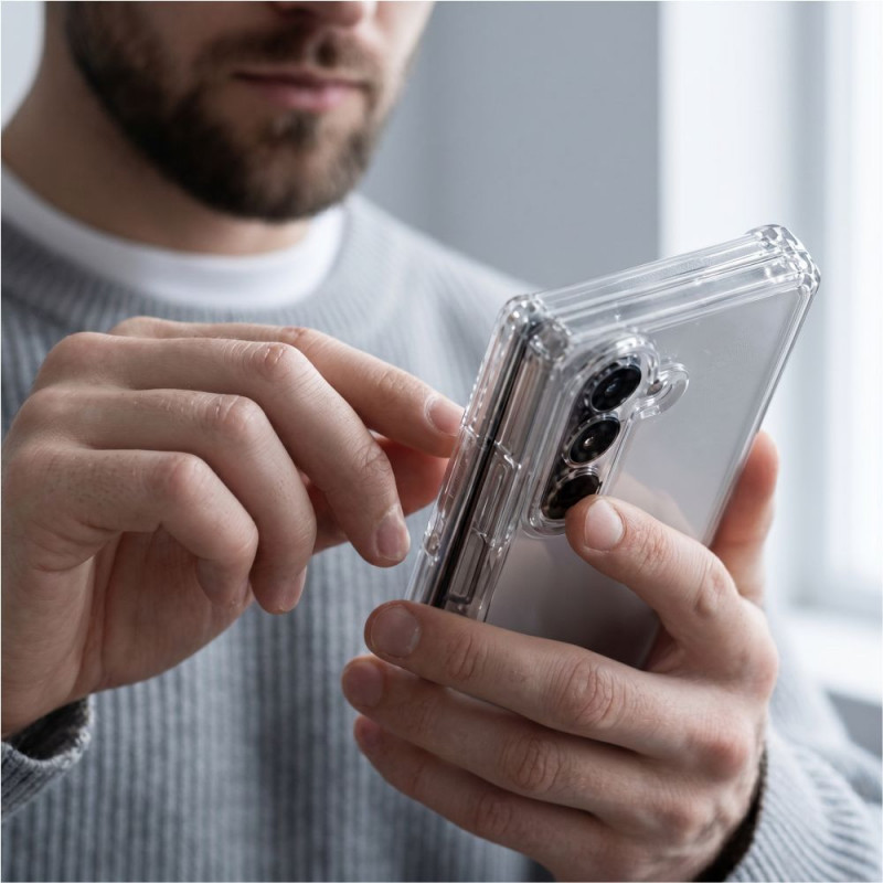 Tech-Protect FlexAir Hybrid apvalks Samsung Galaxy Z Fold 8 Ultra, caurspīdīgs