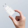 Tech-Protect C20W 2 portu sienas lādētājs, USB-C PD 20W un USB-A QC 3.0, balts