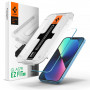 Spigen GLAS.tR EZ Fit rūdītais stikls Apple iPhone 13 / 13 Pro / 14 / 16e / 17e, caurspīdīgs