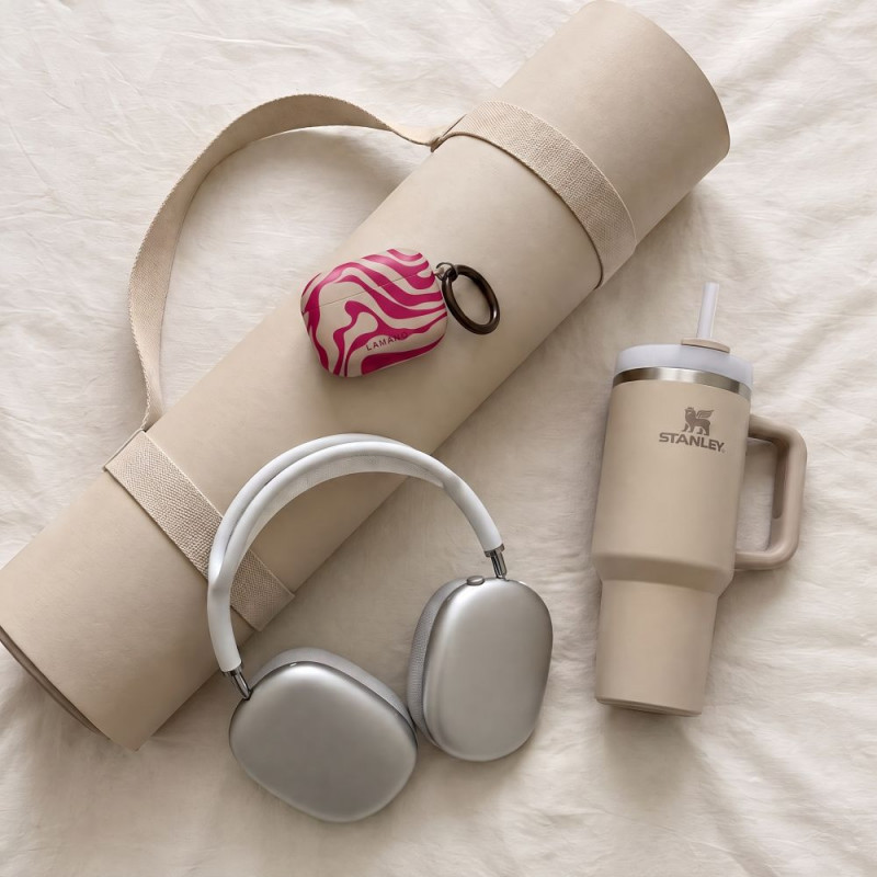 Tech-Protect Lamano apvalks Apple AirPods Pro 3 ar karabīni, Flamingo Bloom (rozā un bēšs)