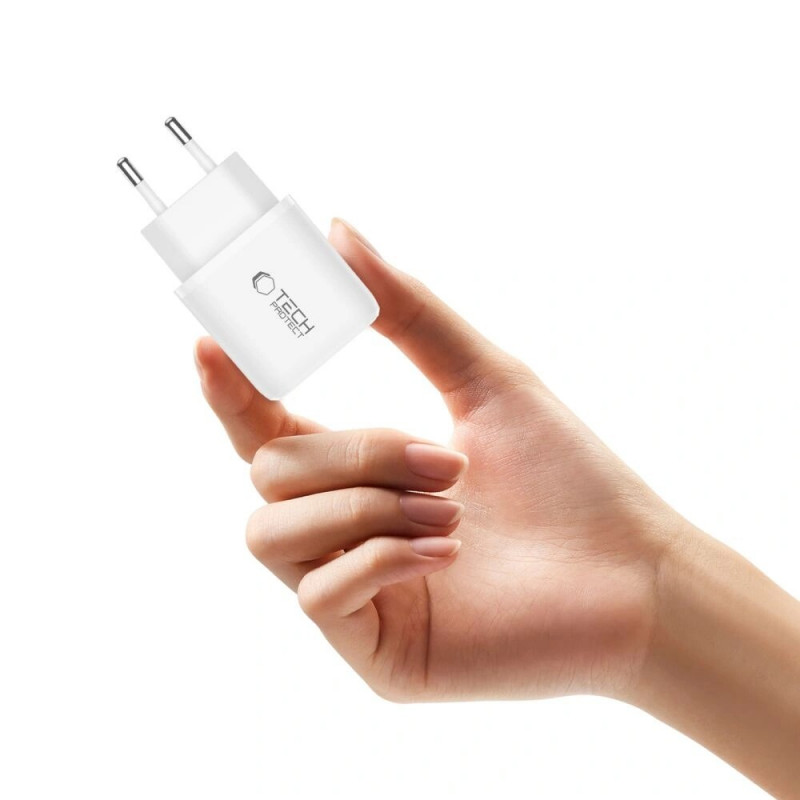 Tech-Protect NCA20 USB-A, USB-C sienas lādētājs PD 20W / QC3.0, balts