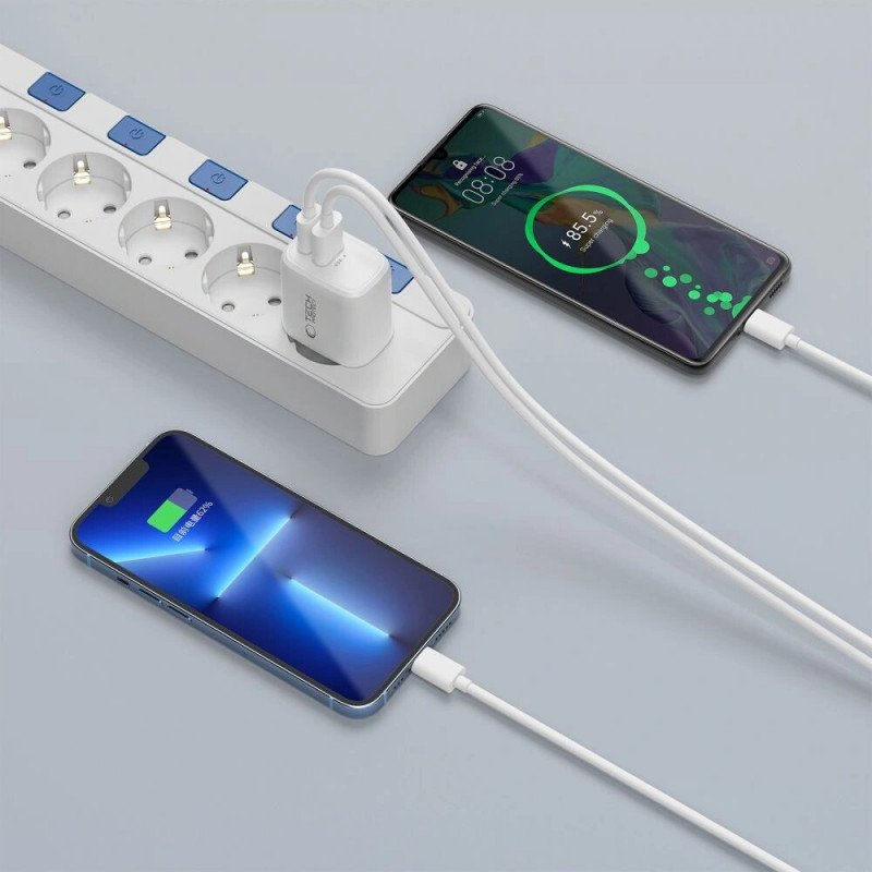 Tech-Protect NCA20 USB-A, USB-C sienas lādētājs PD 20W / QC3.0, balts