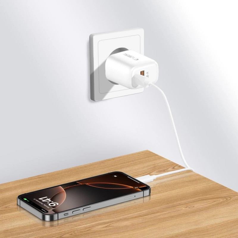 Tech-Protect NCA30 USB-A, USB-C sienas lādētājs PD 30W / QC3.0, balts