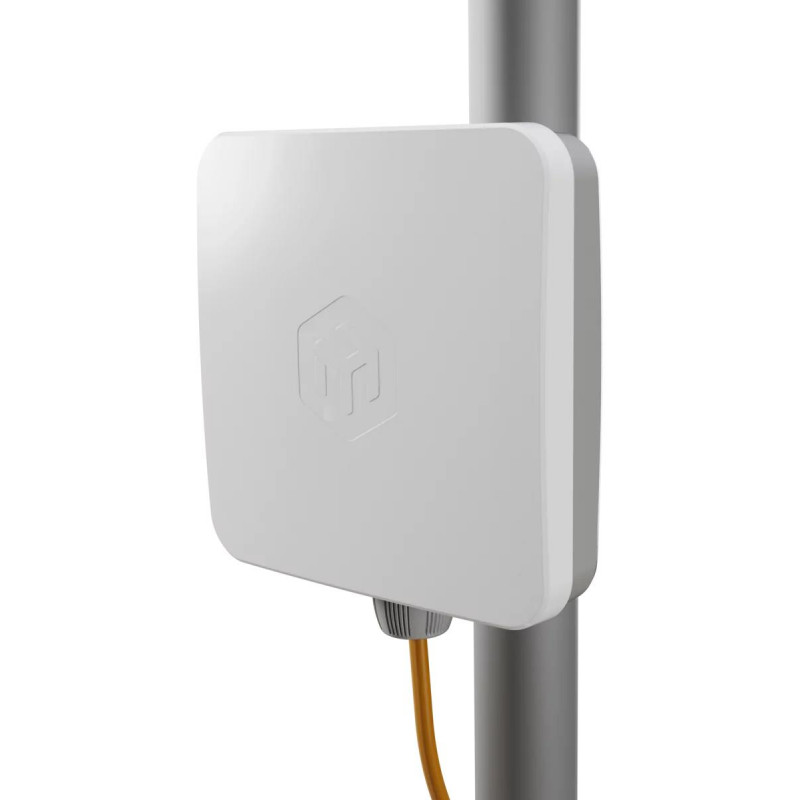 MikroTik SXTsq LTE4 Embedded Global LTE maršrutētājs (EG25-G&SXTSQ)