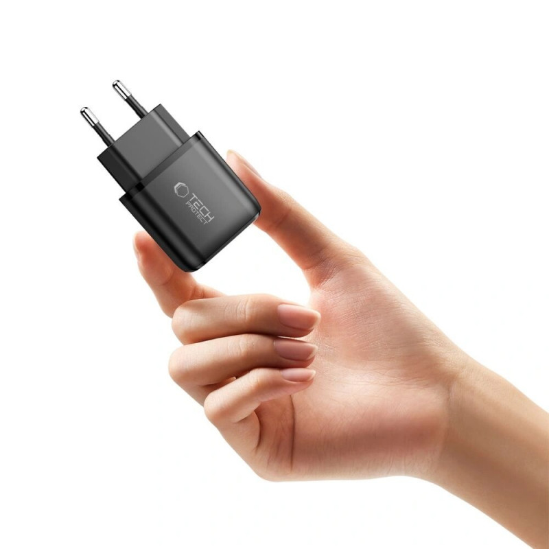 Tech-Protect NCA20 USB-A / USB-C sienas lādētājs PD 20W / QC3.0, melns