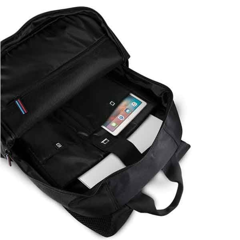 BMW BMBPCO15CAPNBK mugursoma, 16 collas, melna Carbon Navy Stripe