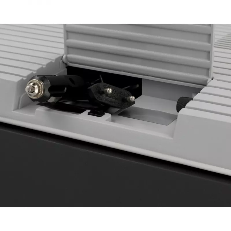 AEG KK28 28L Termoelektriskais dzesētājs un sildītājs 12V/230V