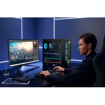 ASUS ROG G700 GM700TZ-R9800X283W Spēļu torņa dators - AMD Ryzen 7 9800X3D, 32GB DDR5, 2TB SSD, Radeon RX 9070 XT, Windows 11 Home, Melns