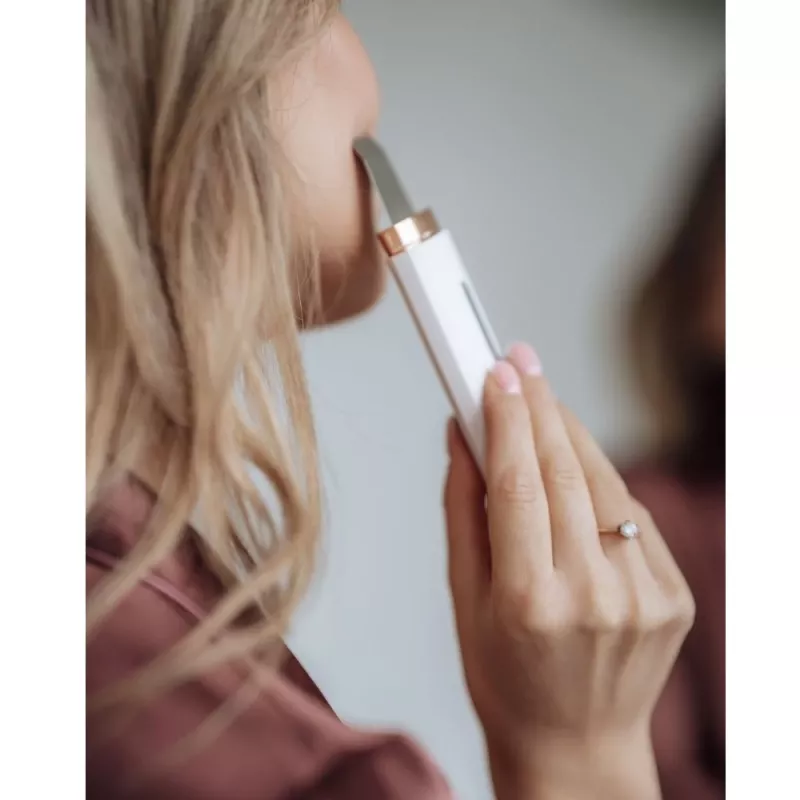Beautifly B-Scrub PRO Slim Multifunctional Skin Scrubber