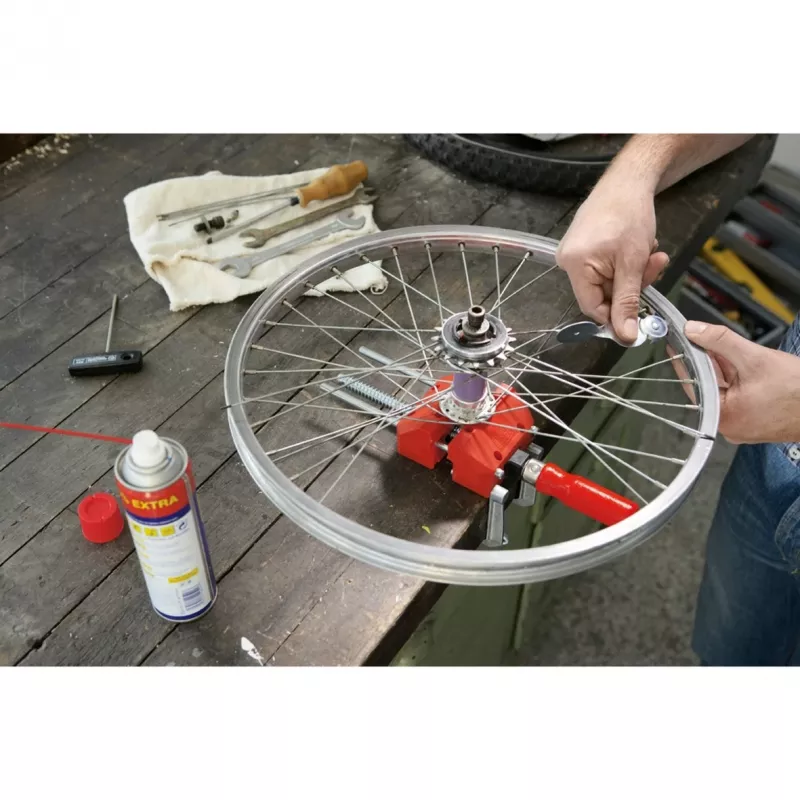 BESSEY S10-ST Mini skrūvspīles S 10 skrūves spaile, sarkana, 100 mm iespīlēšanas platums, 50 mm rīkles dziļums, ar 2 galda skavām
