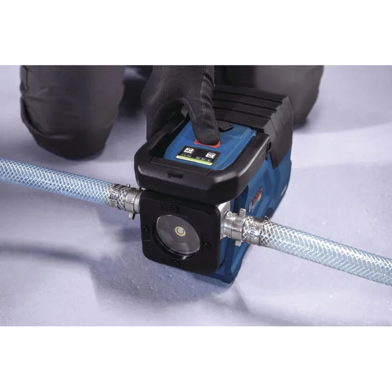 BOSCH POWERTOOLS Bezvadu pārsūknēšanas sūknis GTP 18V-28 Solo, 18V (Zils/Melns, bez akumulatora, tīram ūdenim)