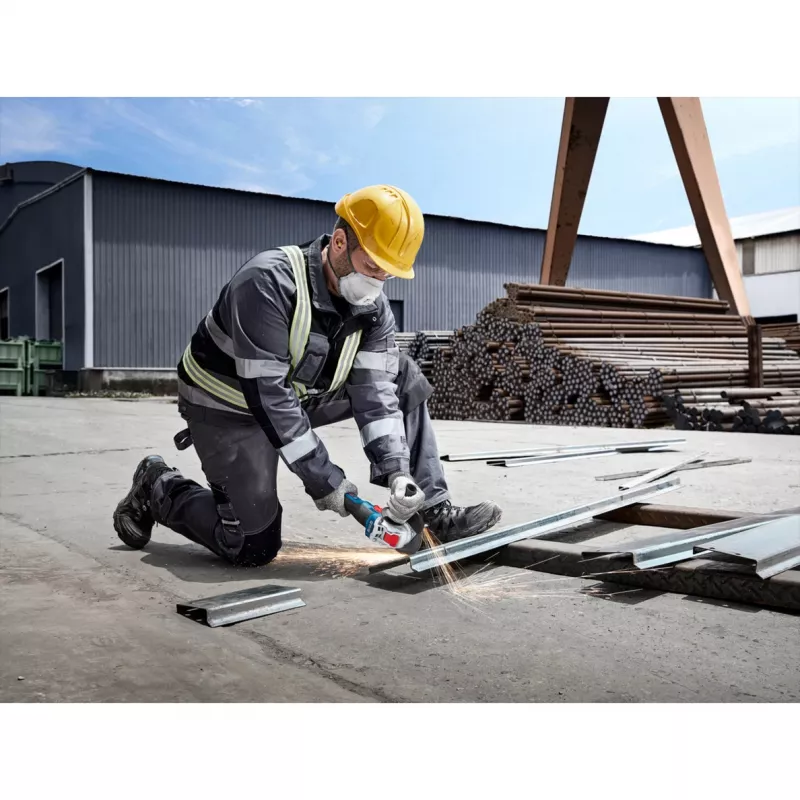 BOSCH X-LOCK Bezvadu Leņķa Slīpmašīna GWX 18V-8 Professional Solo, 18V, Zila/Melna, 125 mm (bez akumulatora)