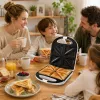 Brock SSM 3008 WH 8 šķēlumu XXL sviestmaižu gatavotājs, 1400W, nepiedegošas trīsstūrveida plāksnes, aukstai pieskaršanās rokturis, drošības slēdzene, vertikāla uzglabāšana, balts