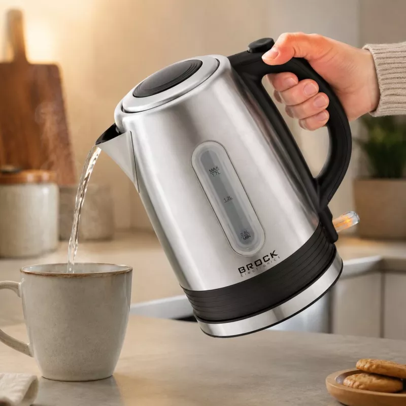 Brock WK 9903 SS elektriskā tējkanna 1,7L 2200W melna/nerūsējošais tērauds ar 360° pamatni