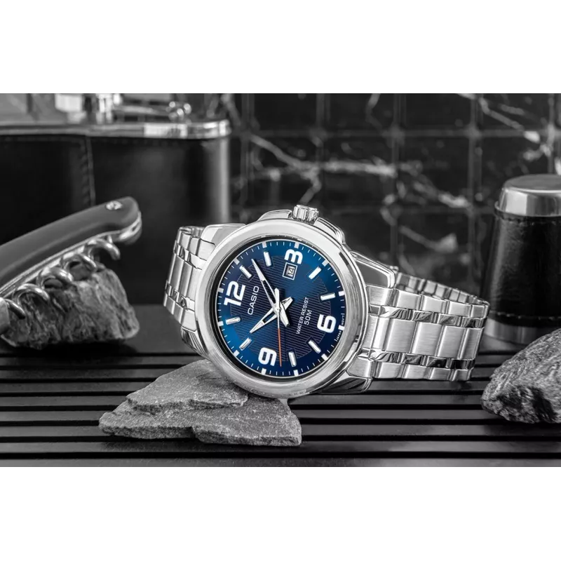 Casio MTP-1314D-2AVEF Vīriešu analogais kvarca pulkstenis, zils ciparnīca, nerūsējošā tērauda aproce, 50m ūdensizturība