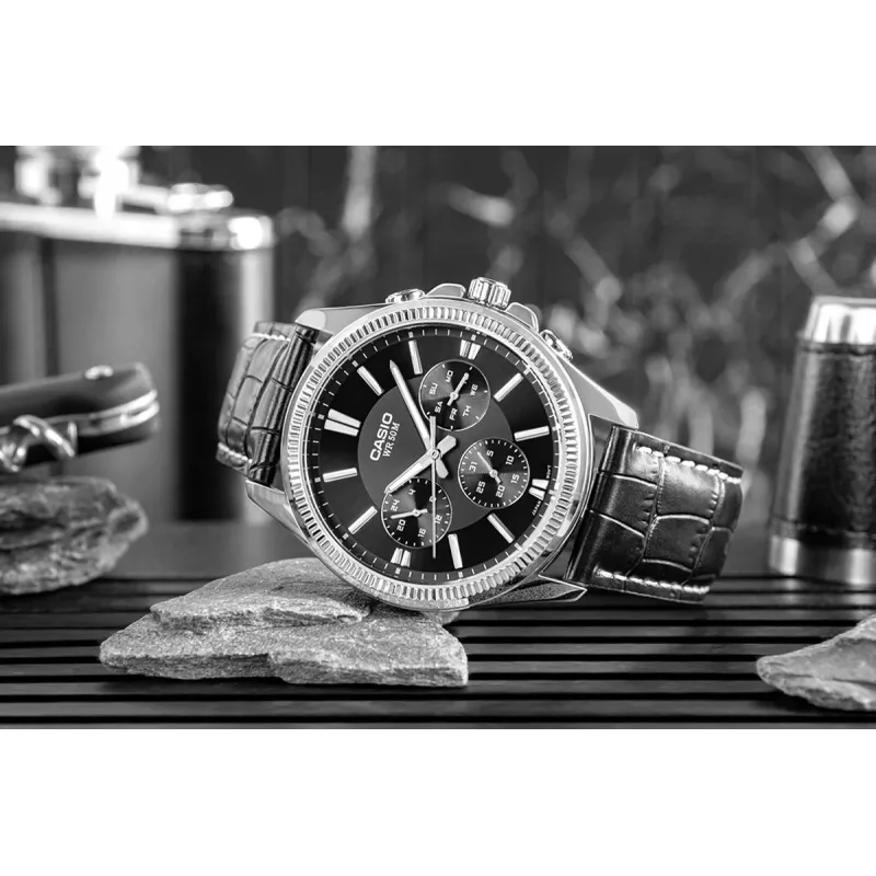 CASIO MTP1375L1AVDF vīriešu analogais kvarca pulkstenis ar ādas siksniņu, melns ciparnīcas, 42 mm