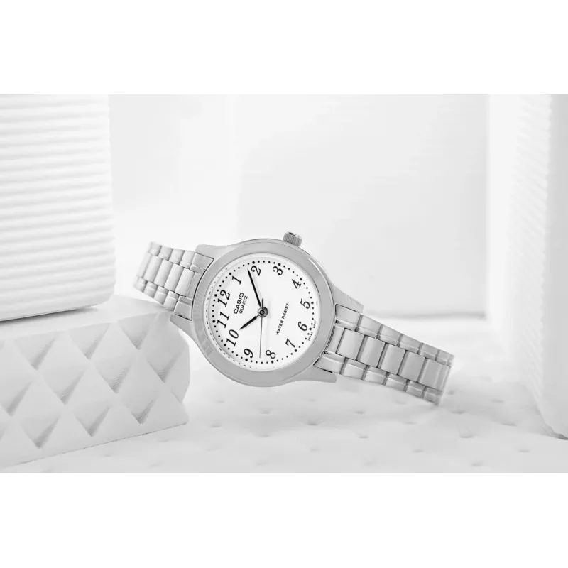 CASIO Sieviešu analogais kvarca pulkstenis LTP-1128A-7B 33mm Sudraba ciparnīca Nerūsējošais tērauds