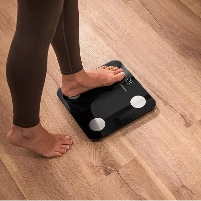Cecotec Surface Precision viedie vannas istabas svari 180 kg melni