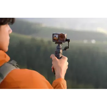 DJI Osmo Action dubultā akumulatora uzlādes centrs (CP.OS.00000527) – USB-C, 2 slotu, melns