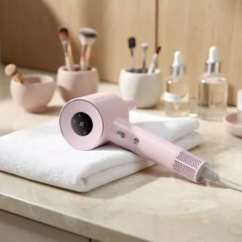 ETA Fenité Pastels Matu žāvētājs 1600 W Jonu Gaiši Rozā ar Difuzoru