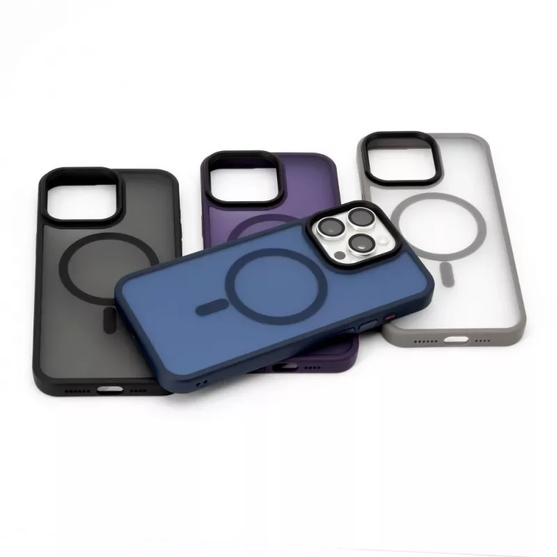 Evelatus Apple iPhone 13 Pro Max hibrīda maciņš ar MagSafe PC+TPU melns