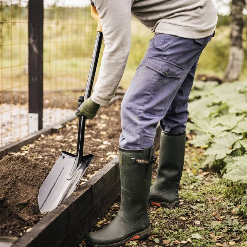 Fiskars Solid+ XL asa lāpsta ar tērauda D rokturi, bora tērauda asmeni, 1250 mm