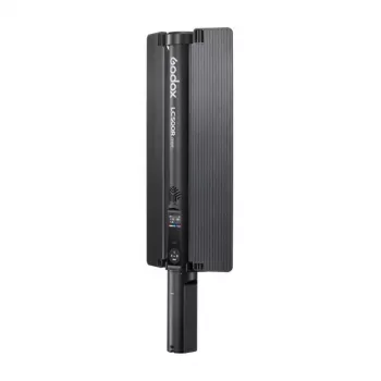Godox LC500R MiNi RGB LED gaismas nūja, 14W, 2500-8500K, CRI 96, OLED, USB-C, Bluetooth lietotnes vadība