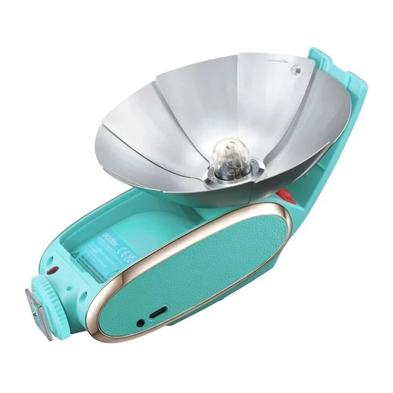 GODOX LUX Senior zibspuldze (zaļa) Retro uz kameras zibspuldze ar automātisko/manuālo režīmu, iebūvētu akumulatoru, OLED displeju, salokāmu reflektor
