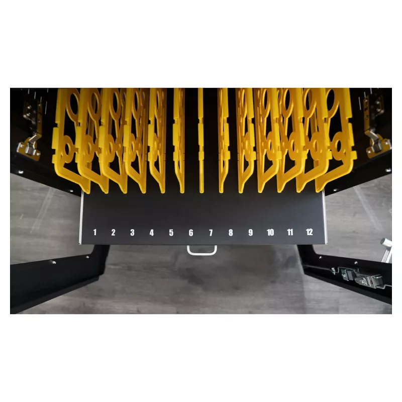 GoodConnections ANTARES PRO N24C Notebook uzlādes ratiņi līdz 15.6 collu klēpjdatoriem, USB-C 65W PD 3.0, UVC dezinfekcija, melns