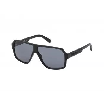 GUESS GF00047-6102A Vīriešu taisnstūra saulesbrilles - spīdīgs melns rāmis, dūmu lēcas, 61 mm