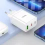 HOCO 35W Dual USB-C + USB-A PD & QC3.0 sienas lādētājs ar USB-C uz Lightning kabeli, balts