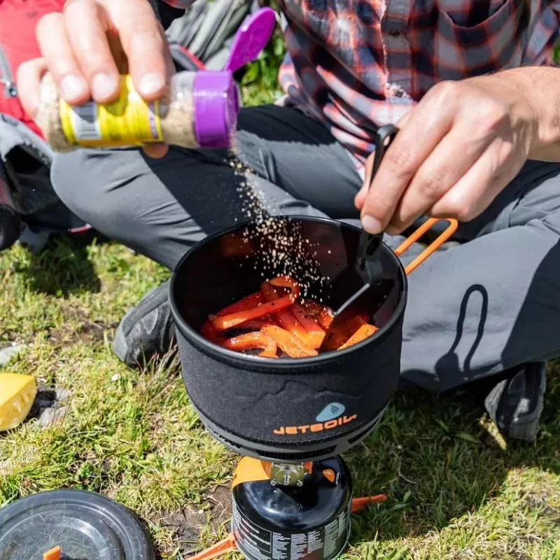 Jetboil 1.5L Keramikas Gatavošanas Katls - Kempinga Katls ar FluxRing, Cieti Anodēts Alumīnijs, Nepiedegošs, Salokāmi Rokturi